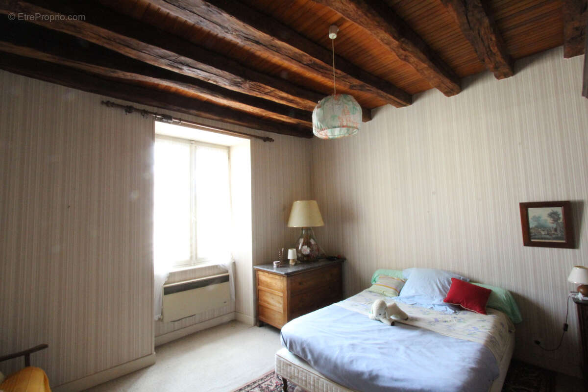 Maison à MESVES-SUR-LOIRE