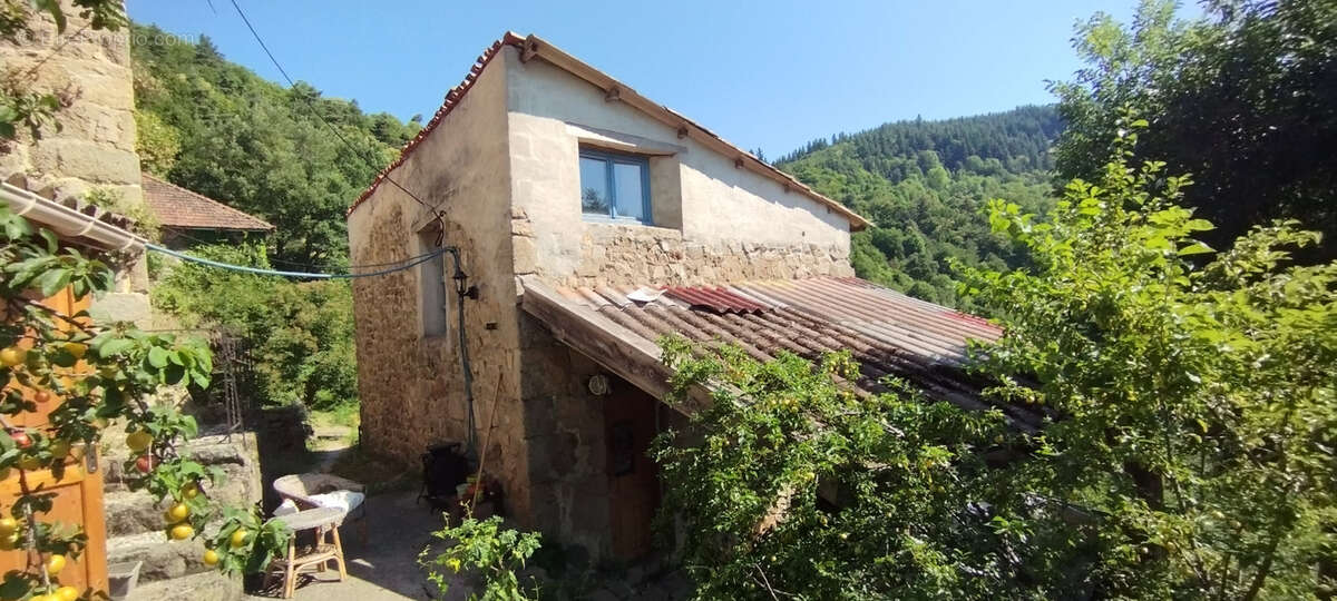 Maison à NONIERES