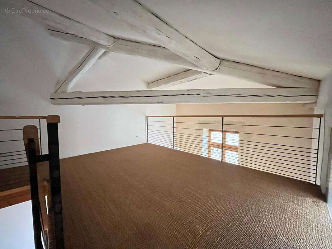 Appartement à CALVISSON