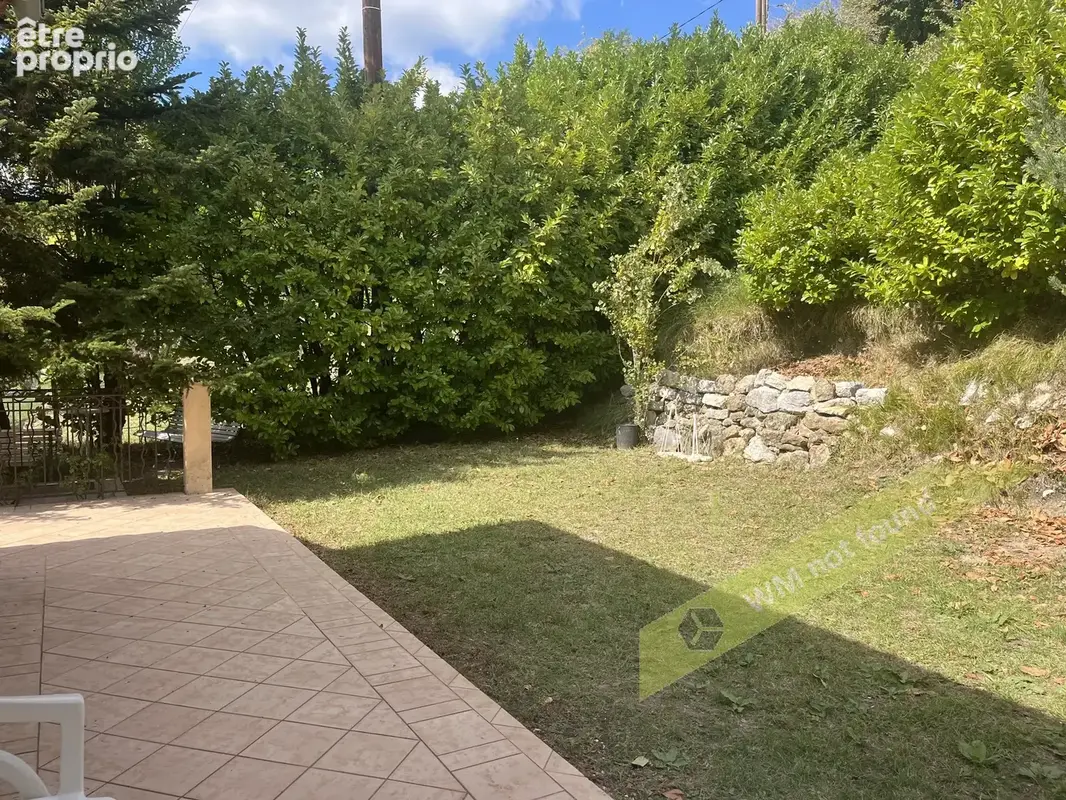 Escragnolles - A 15min de ST Vallier - Villa Individuelle - Vaste Sous-sol. Terrain 2.156 m2 - photo 6