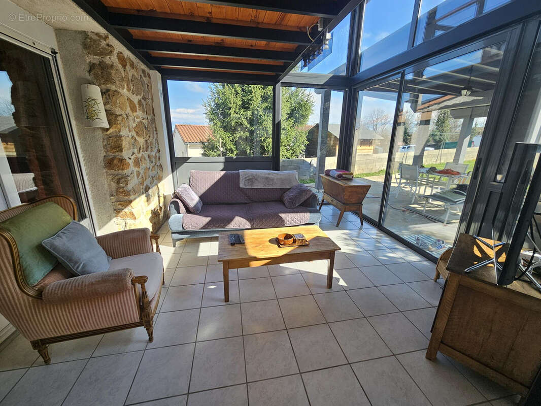 Maison à BAS-EN-BASSET