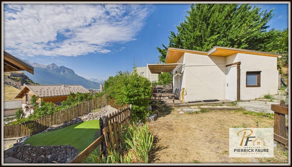 T4 rénové avec jardin, dépendance et vue panoramique – Briançon - photo 5