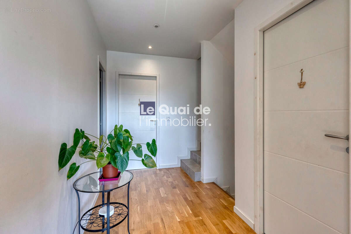 Maison à SAINT-MARTIN-D'URIAGE