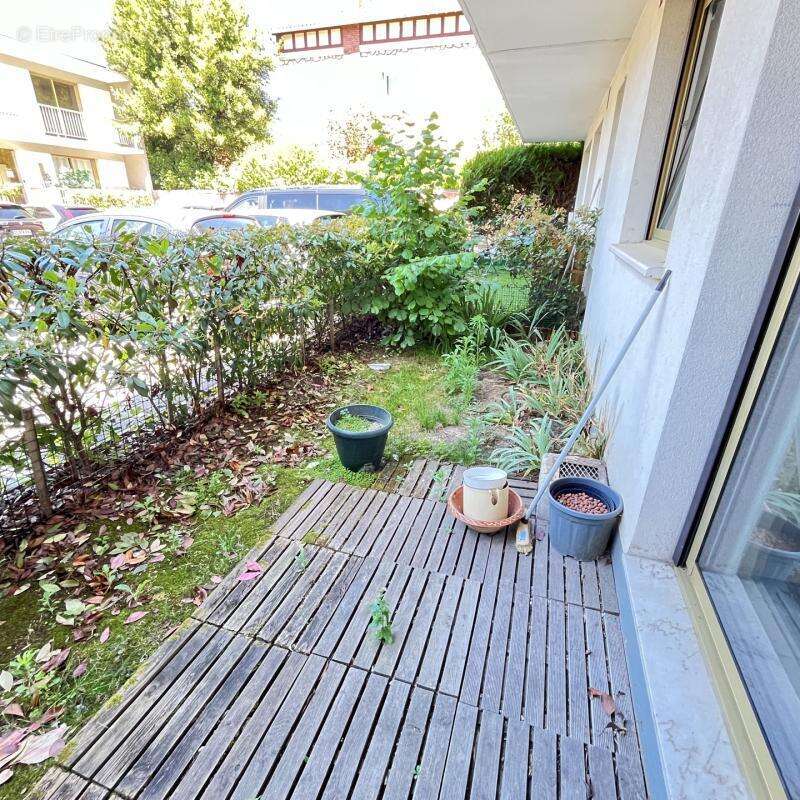 Appartement à SAINT-MAUR-DES-FOSSES