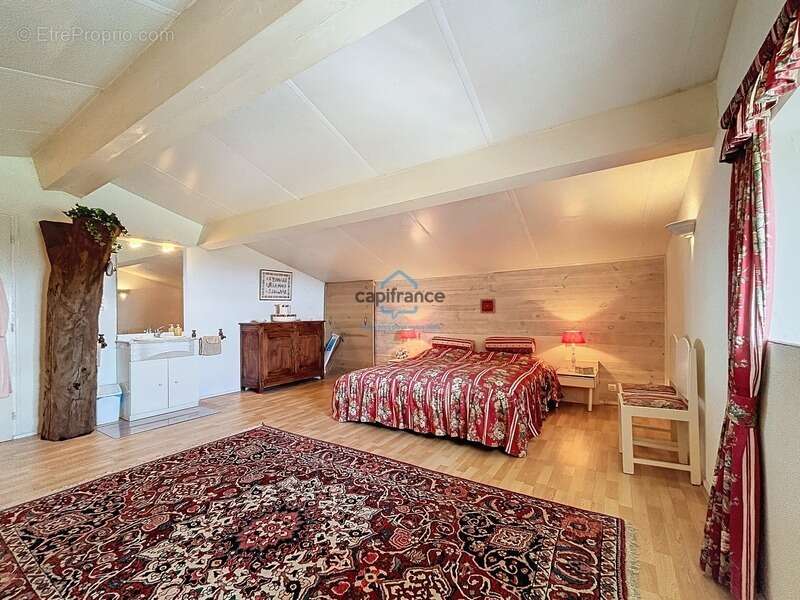 Maison à FREYSSENET