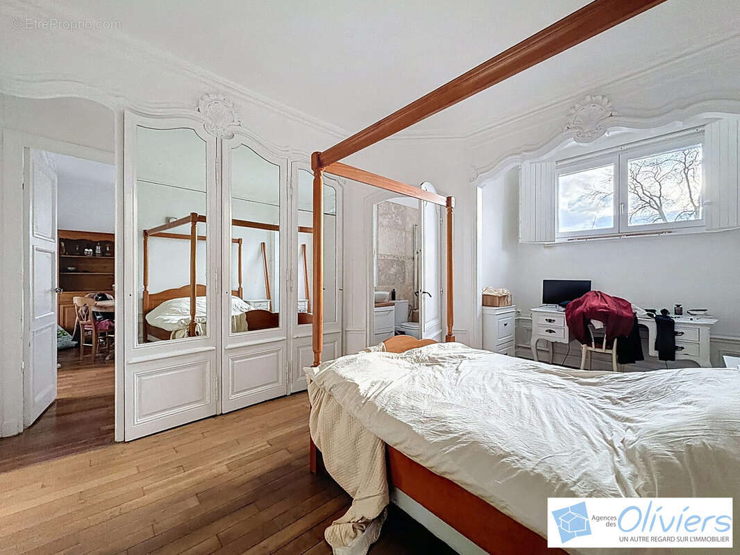 Appartement à SAINT-REMY-LES-CHEVREUSE