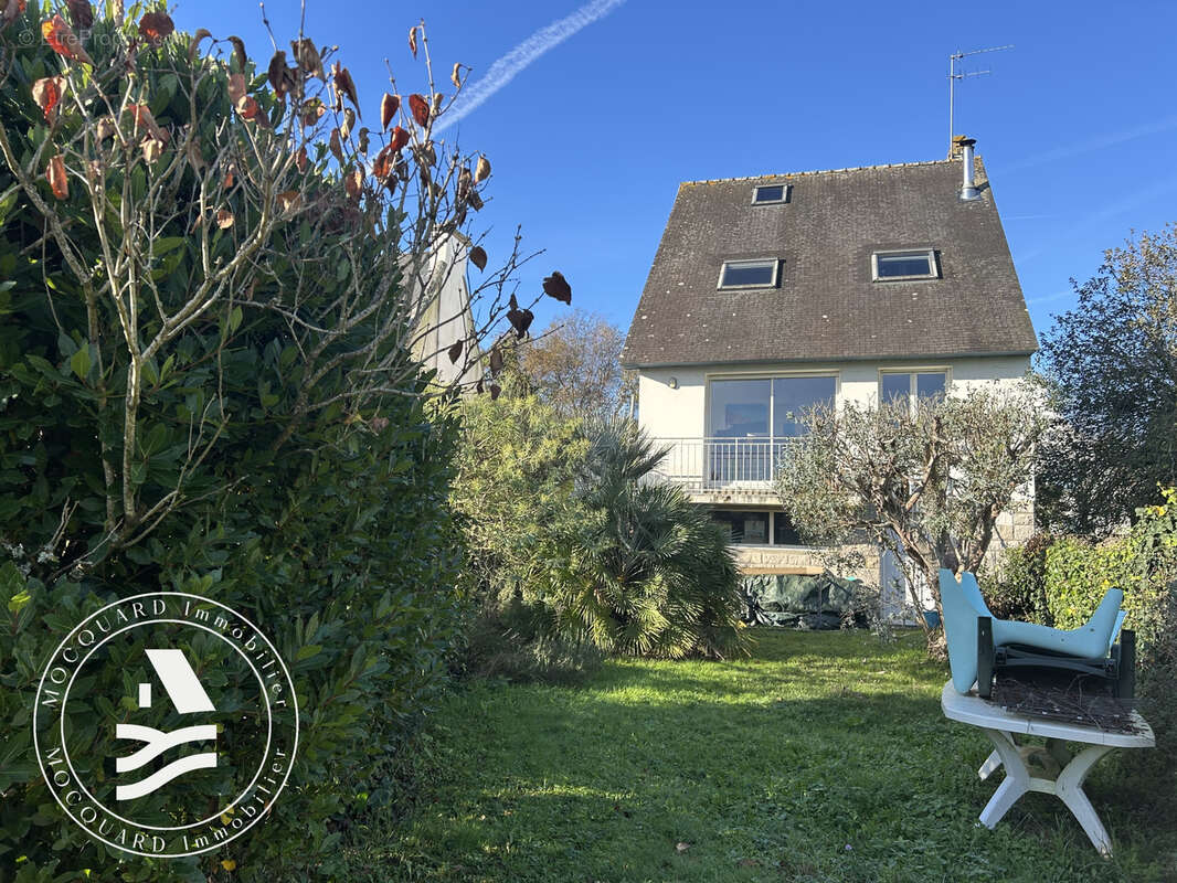 Maison à LOCMARIAQUER