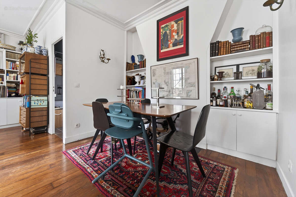 Appartement à PARIS-19E