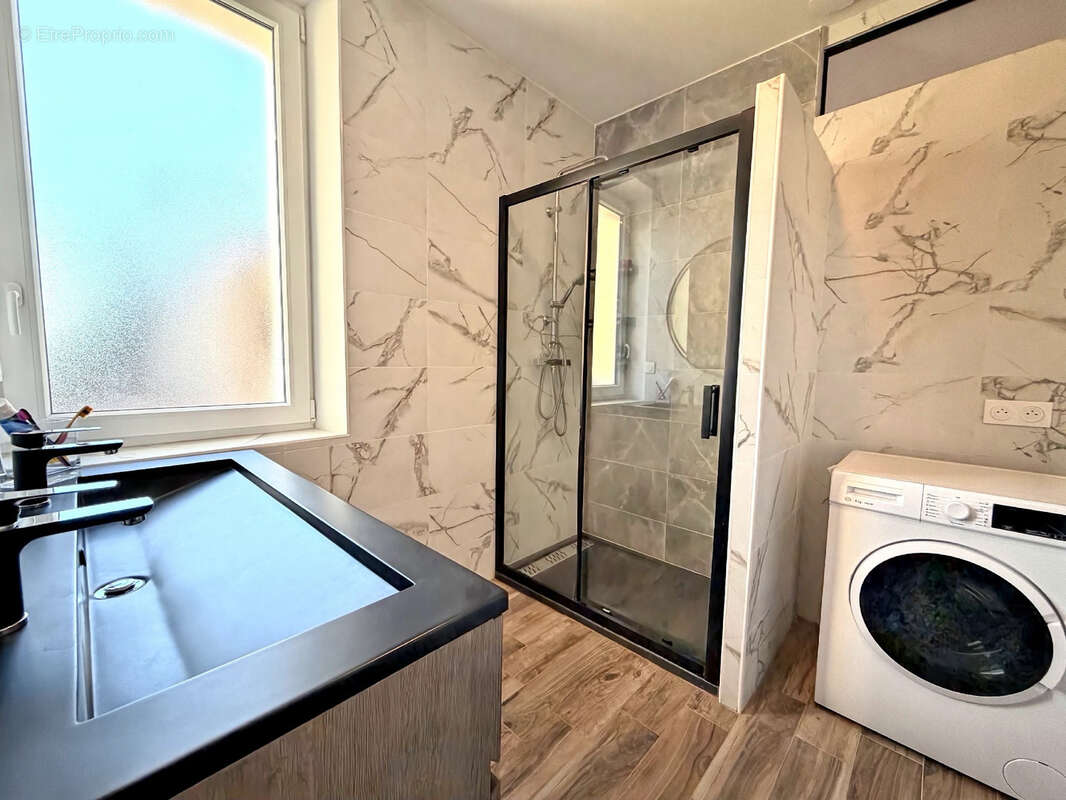 Appartement à DRAGUIGNAN