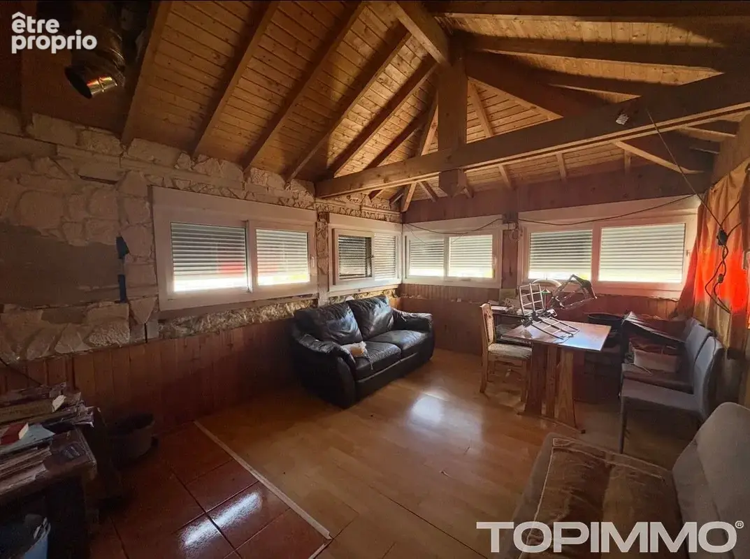 Ensemble immobilier - 2 logements et une partie commerciale - photo 15