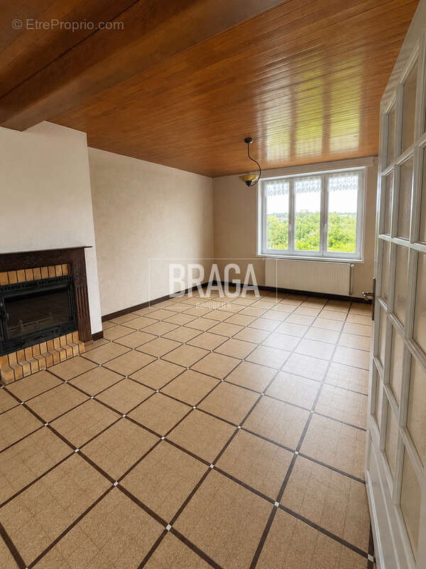 Maison à ISQUES