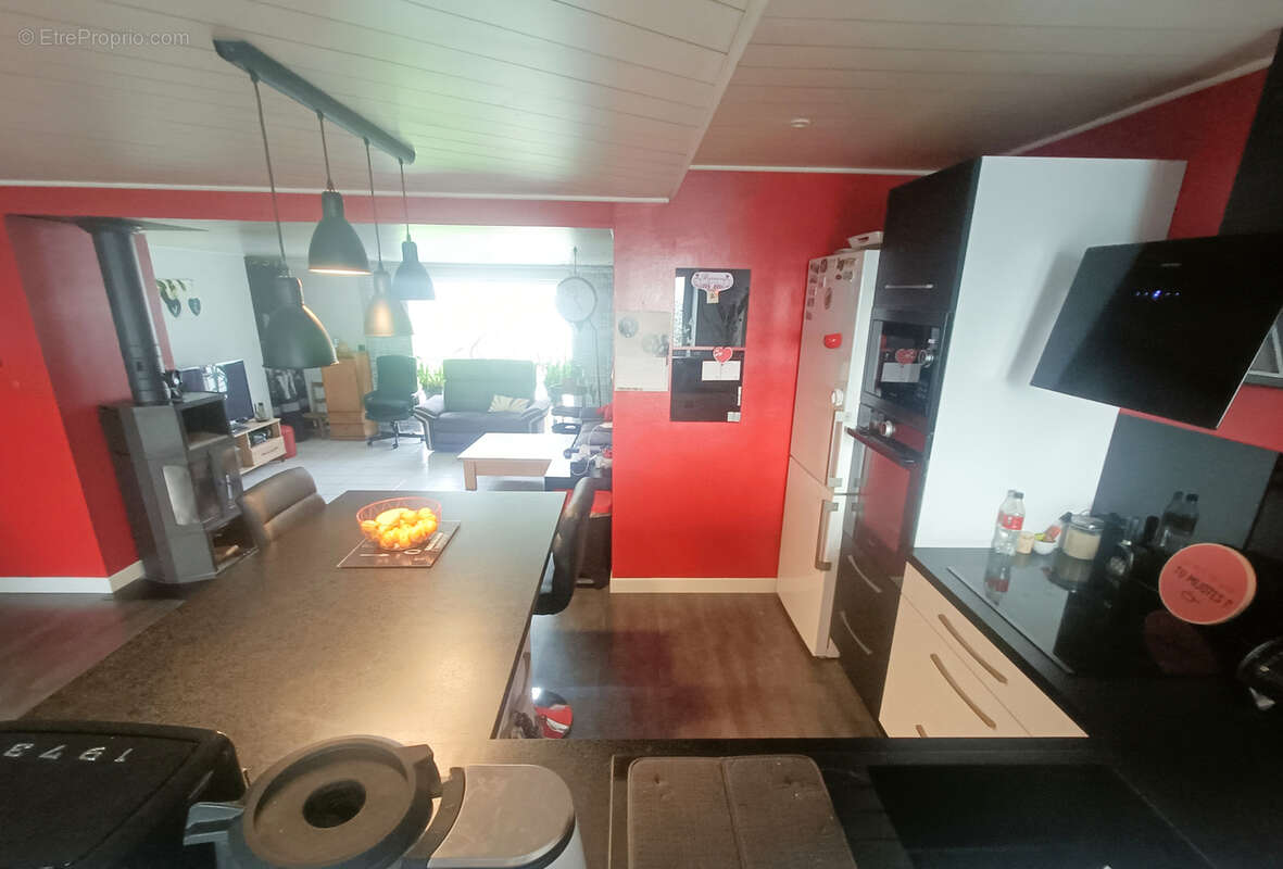 Maison à MENOMBLET