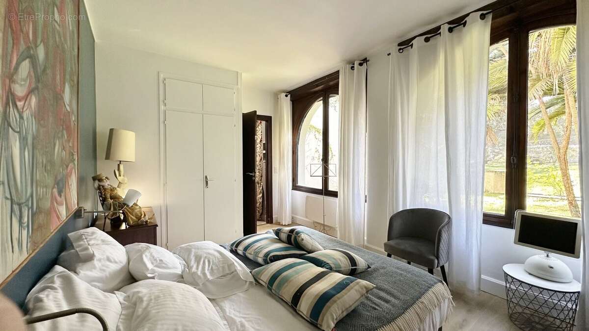 Appartement d'exception à Chiberta  Vue Golf & Lac  167 m² avec jardin privatif - photo 19