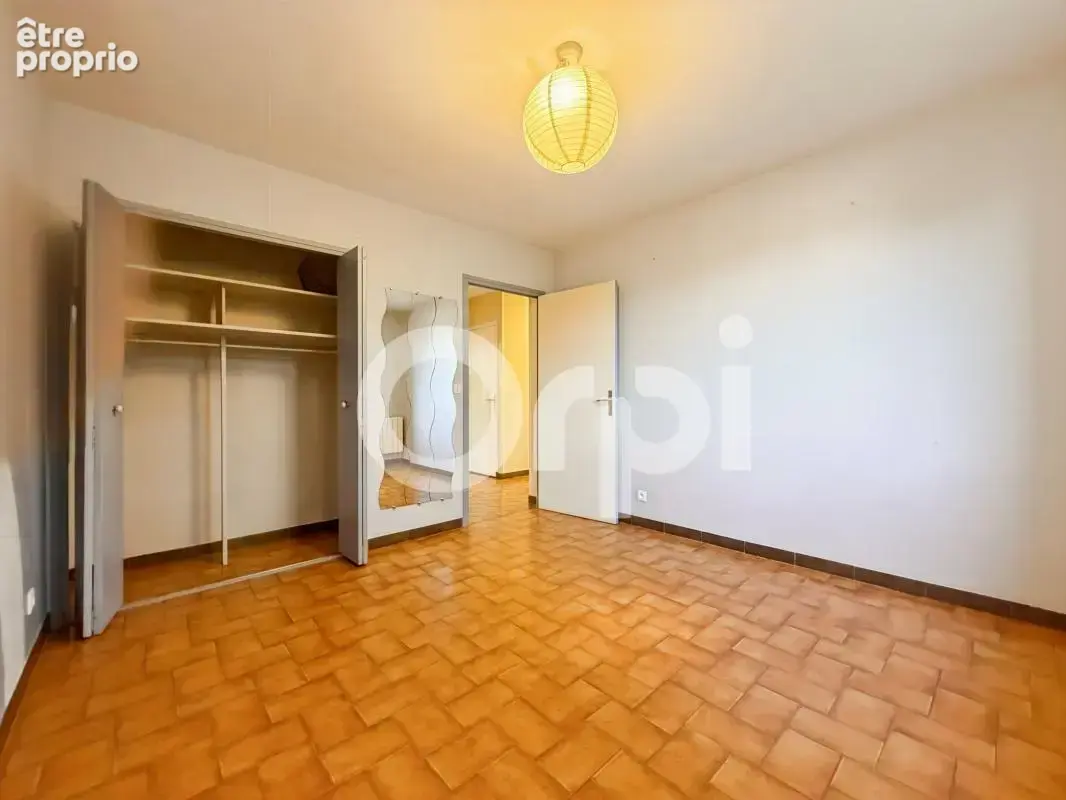 Maison À Vendre sur beau terrain - photo 18