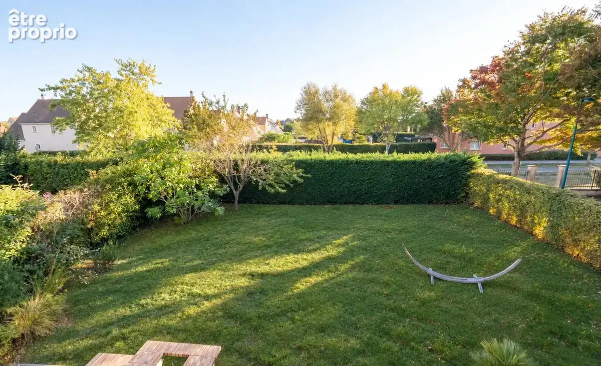 Maison 6 pièces 131 m² à vendre à Magny-Le-Hongre (77700) - photo 4