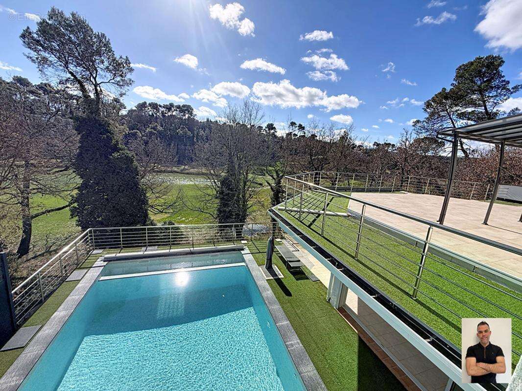 Maison à FLASSANS-SUR-ISSOLE