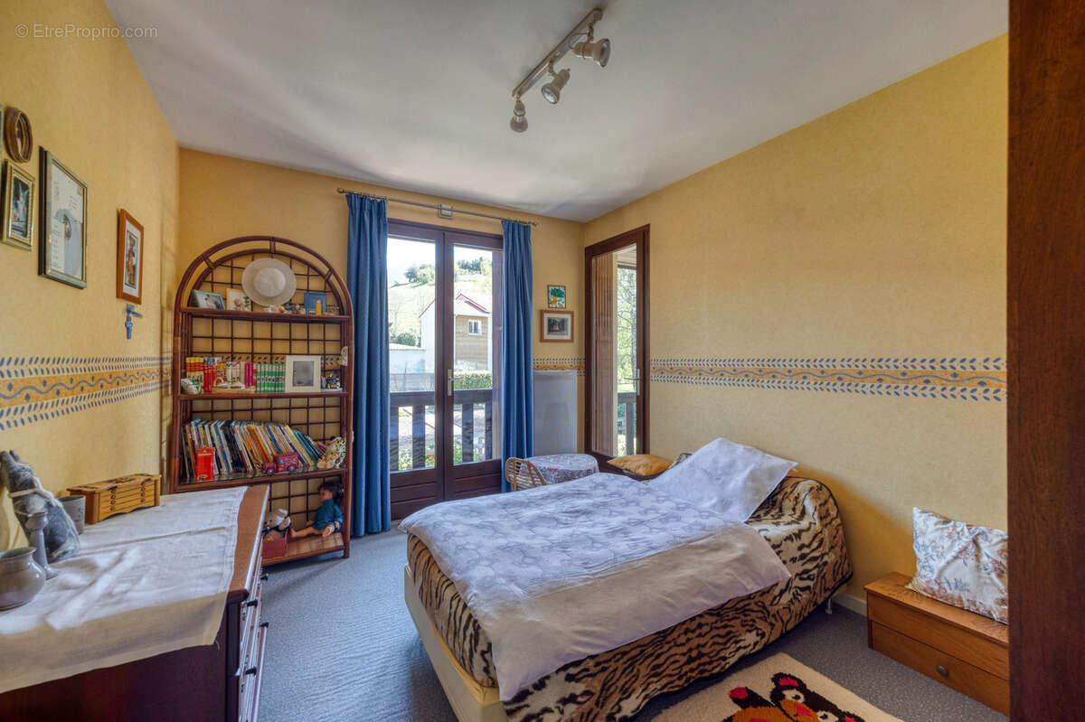 Maison à BRIE-ET-ANGONNES