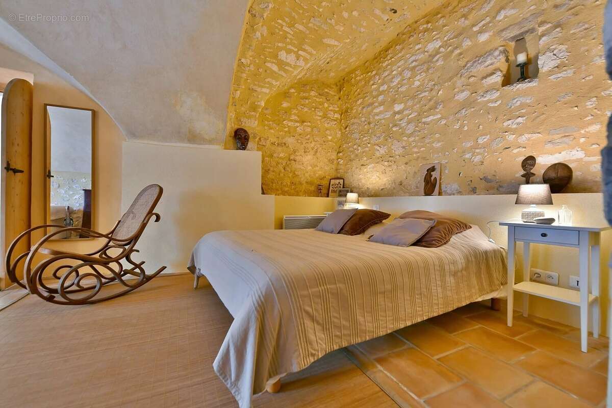 Maison à UZES