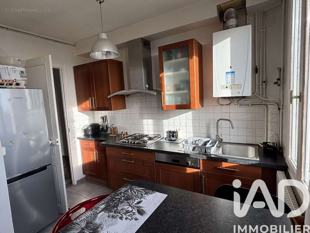 Photo 2 - Appartement à PUTEAUX