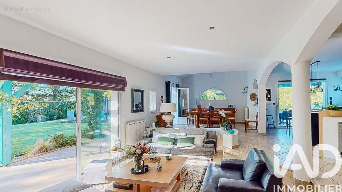 Photo 5 - Maison à BASSUSSARRY