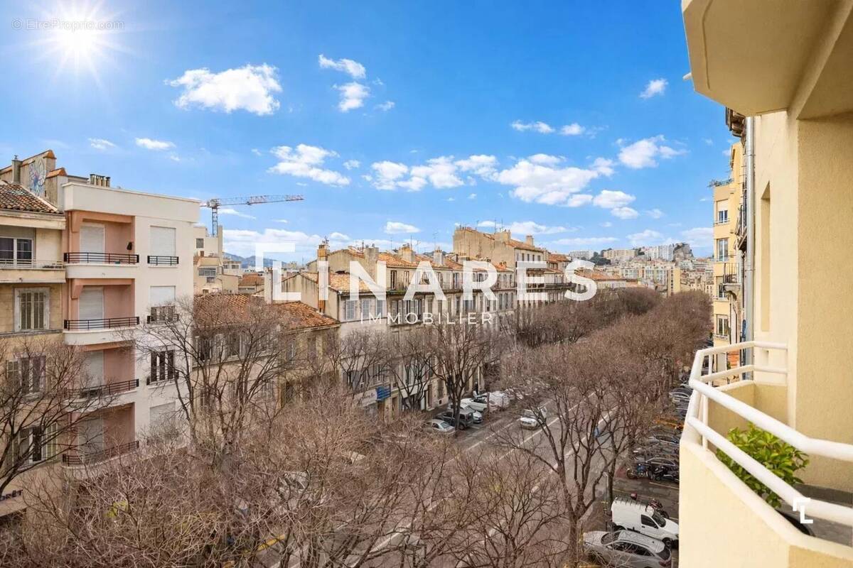 Appartement à MARSEILLE-6E