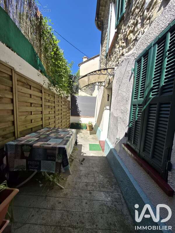 Maison 106 m² à Roquesteron  - photo 7