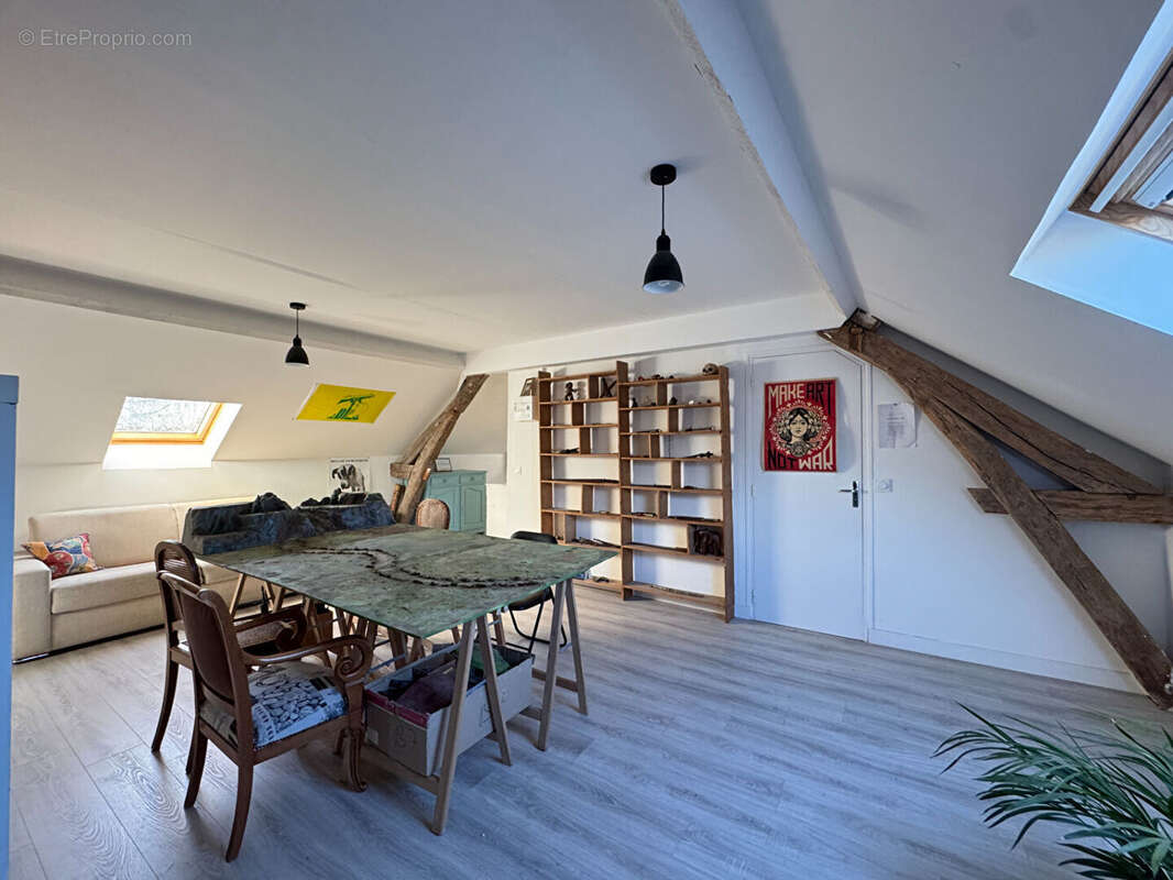 A vendre Maison bourgeoise 242 m²  Jardin 506 m²  Centre-ville de Melun - photo 17