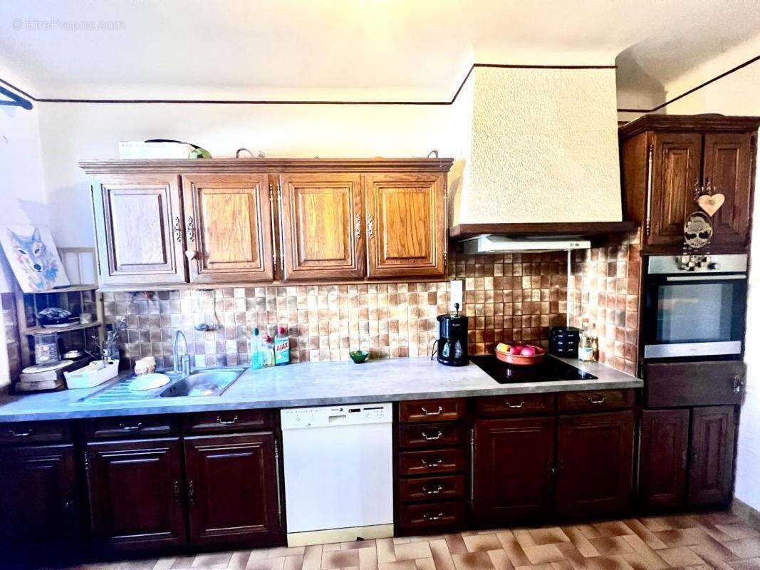 Maison à SAINT-GILLES