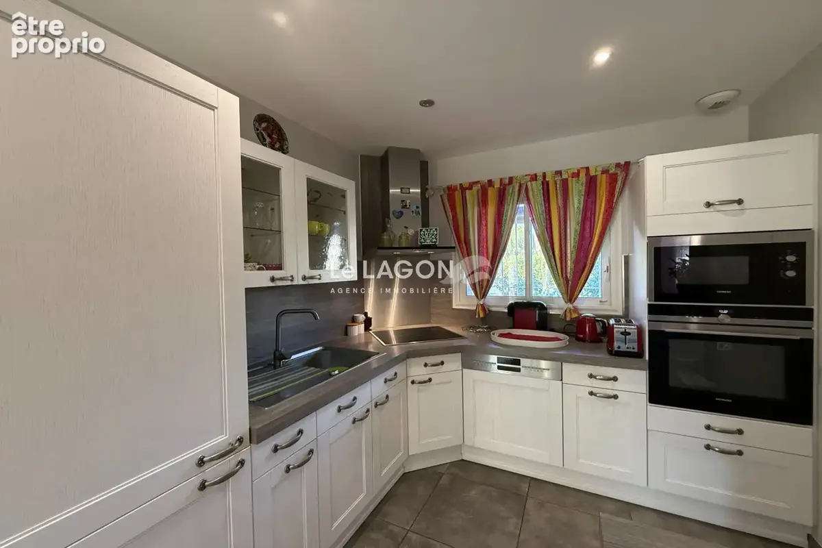 Maison 4 pièces 82 m² à vendre à Saint-Cyprien (66750) - photo 3
