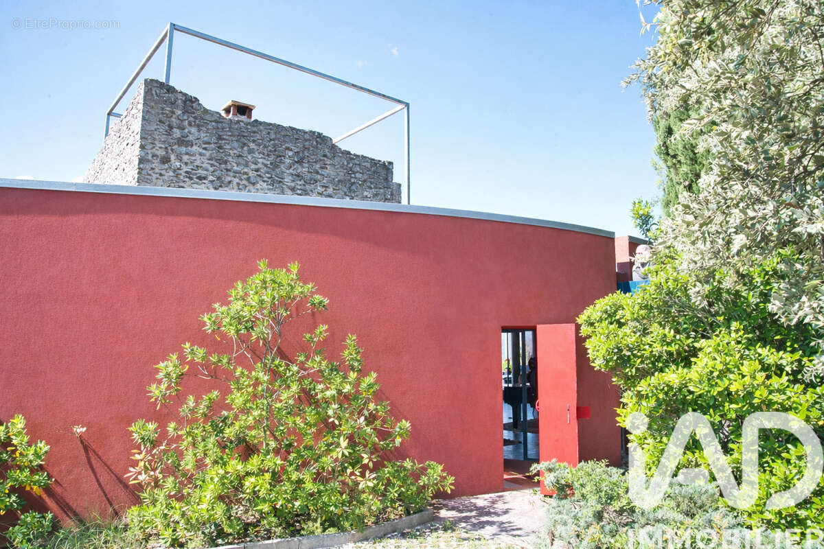 Photo 4 - Maison à LUSSAN