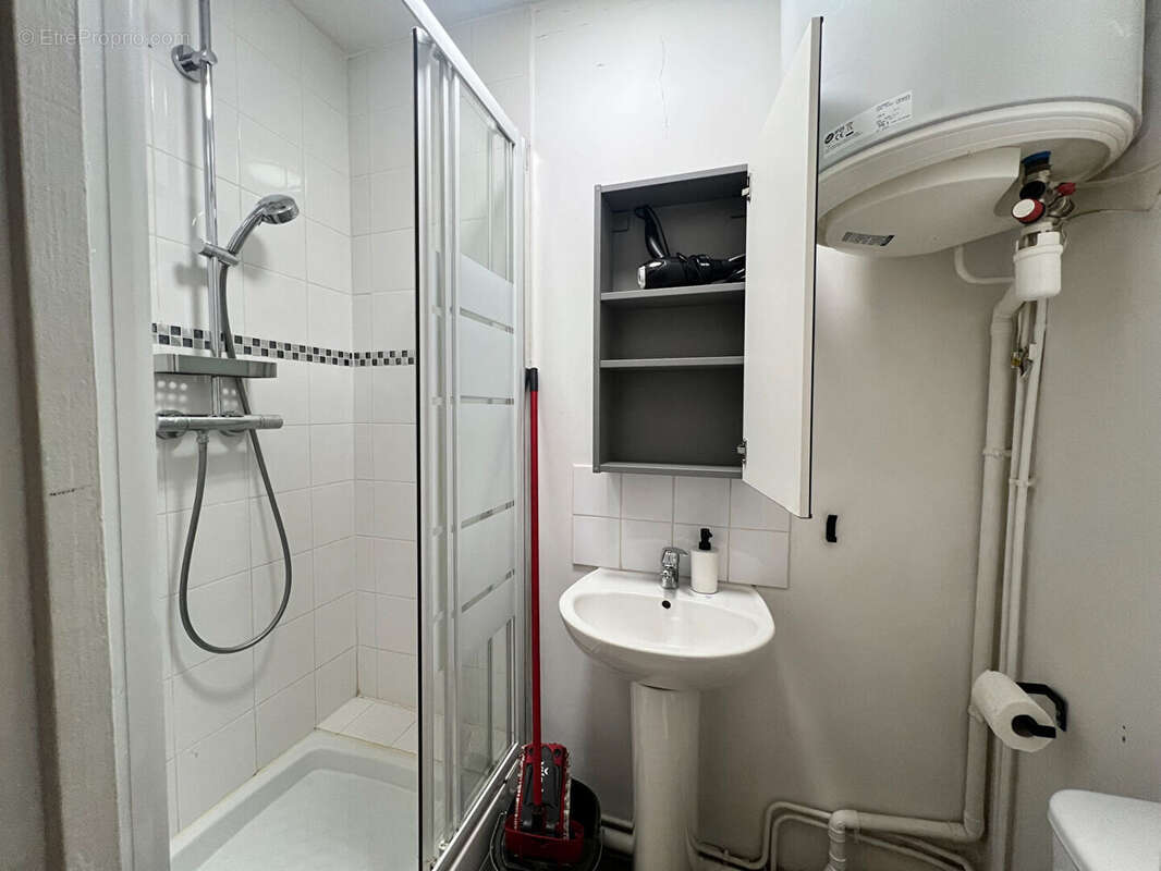 Appartement à AUBERVILLIERS