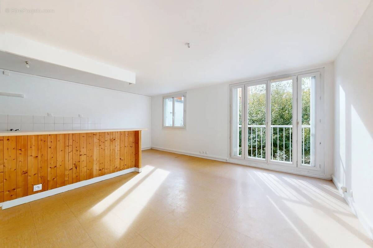 Appartement à COULOMMIERS