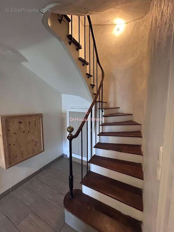 Maison 125 m² à Le Vernet  - photo 4