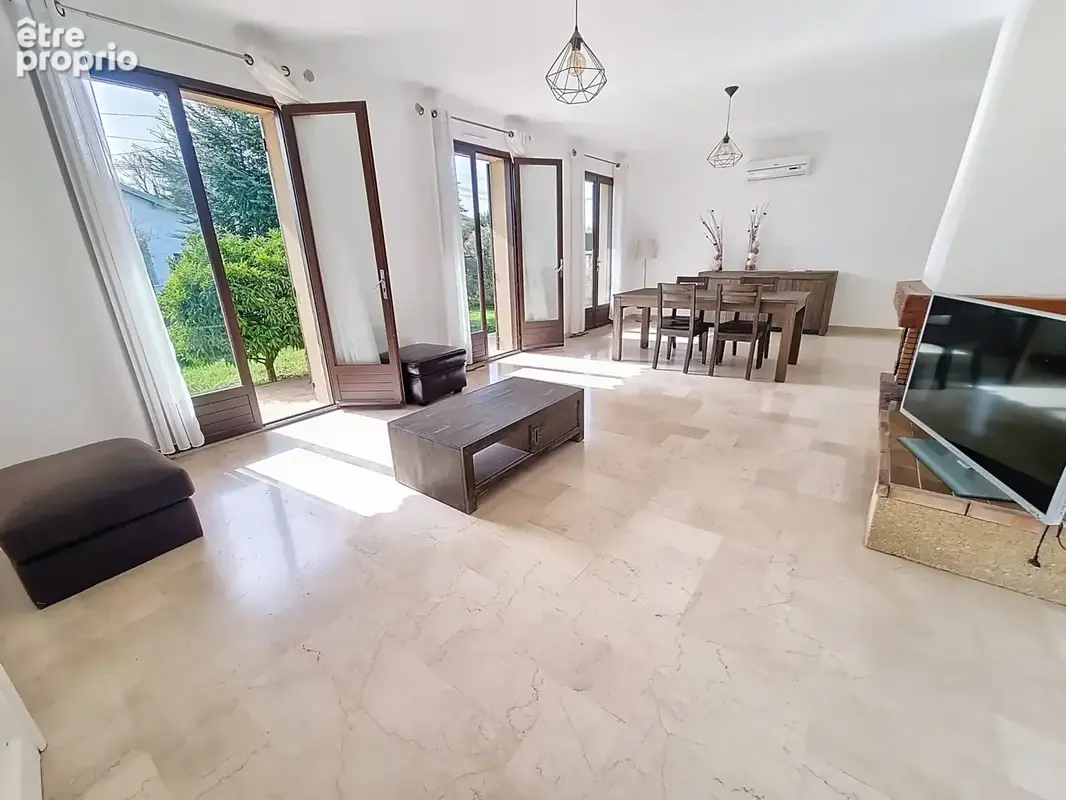 Maison 6 pièces 110 m² à vendre à Avignon (84000) - photo 2