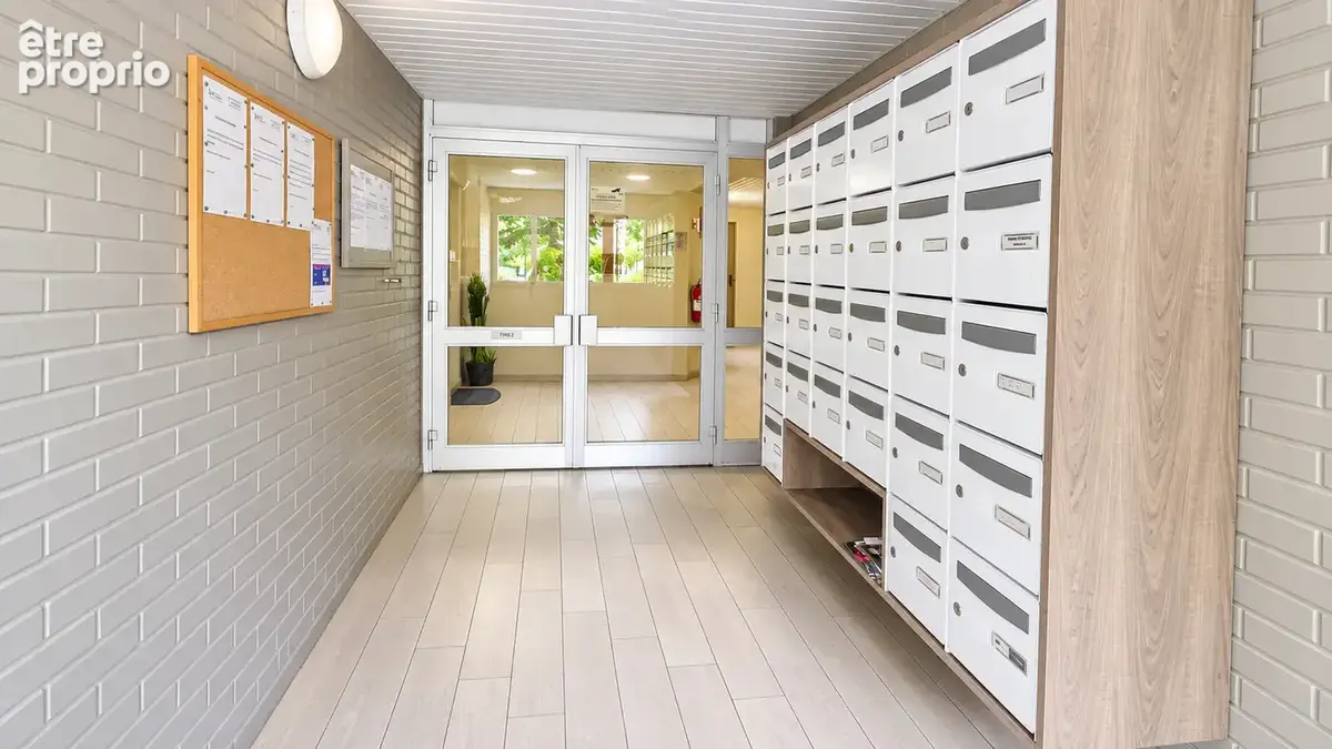 Valenciennes — t3 de 78,49 m2 — 2 chambres — 99 000 € - photo 2