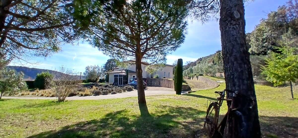 Maison à LAMALOU-LES-BAINS