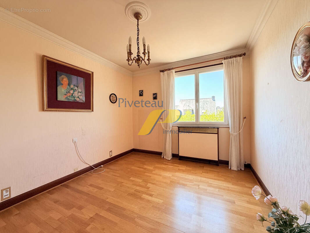 Maison 122 m² à Orvault  - photo 6