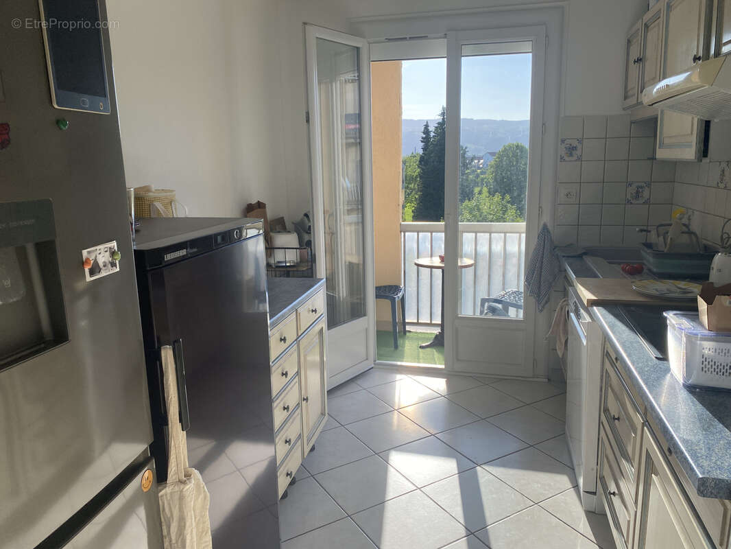 Appartement à BOURG-LES-VALENCE