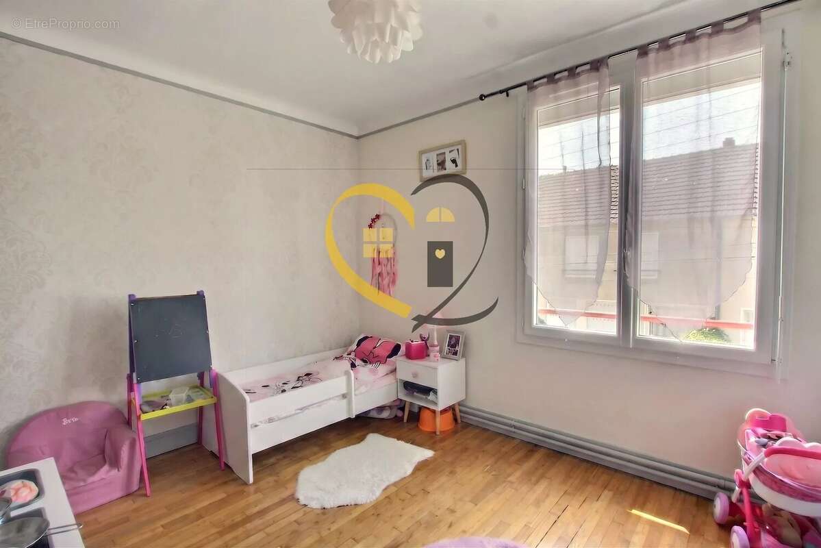 Maison à Bourges - photo 5