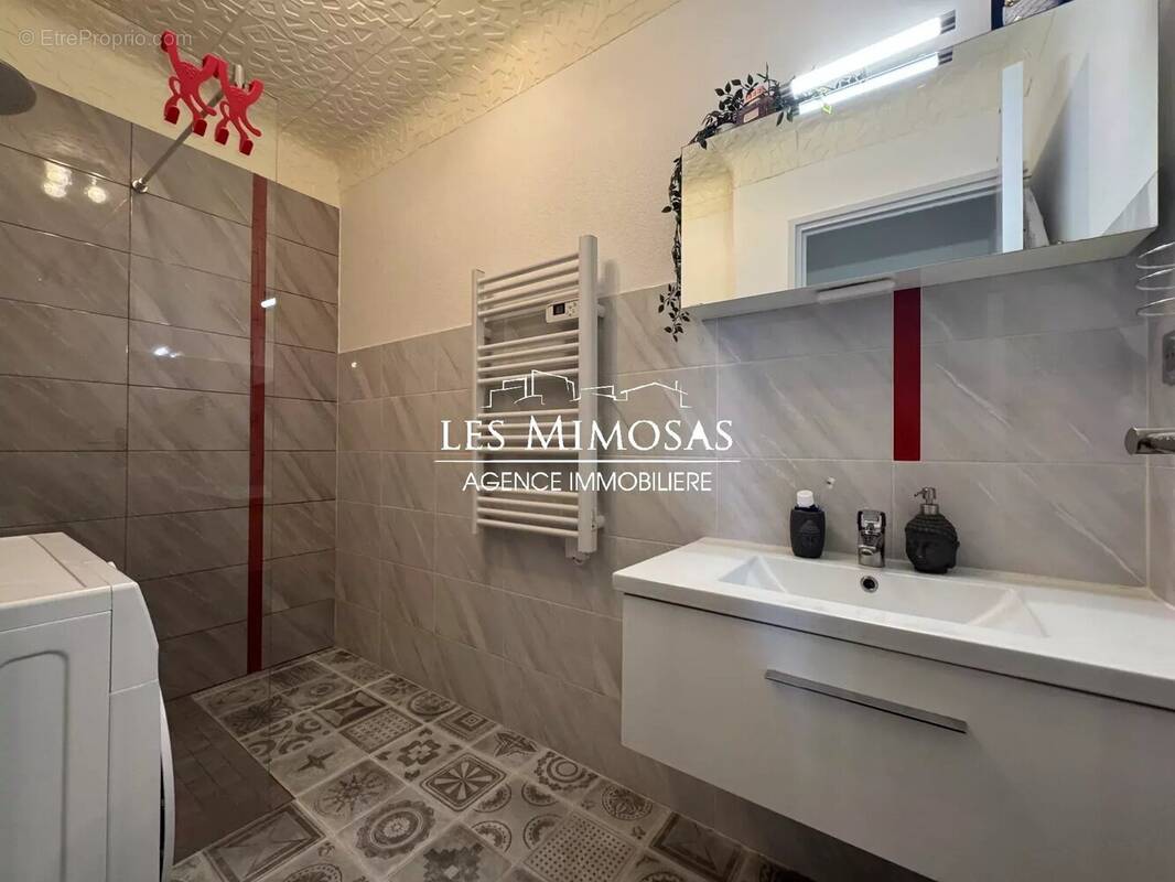 Appartement à FREJUS
