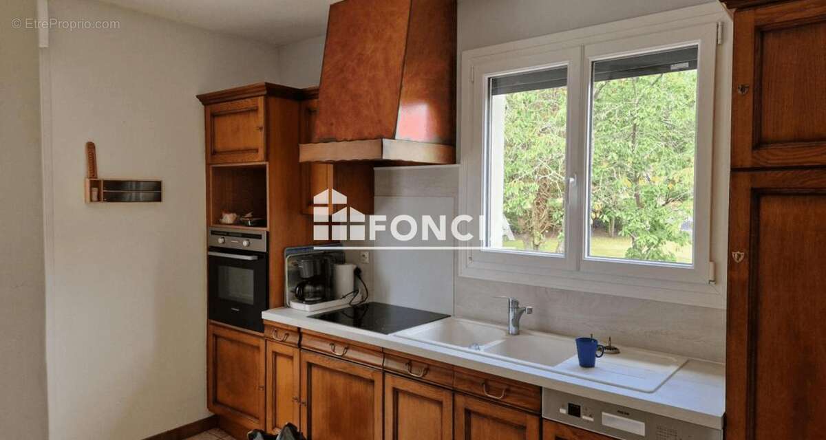 Maison à PLOUER-SUR-RANCE