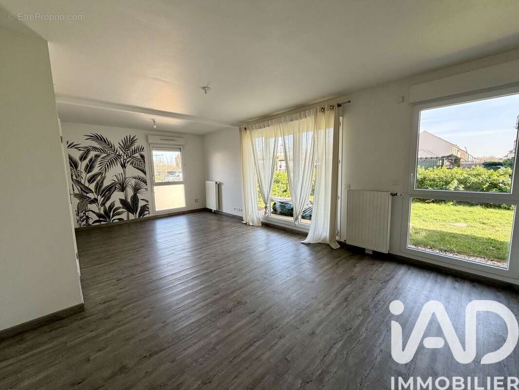 Photo 3 - Appartement à SAINT-PIERRE-DU-PERRAY
