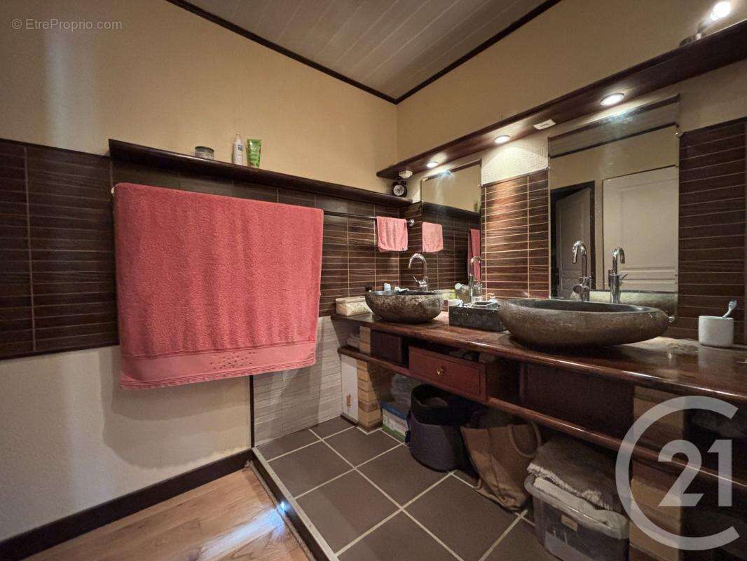 Maison 280 m² à Aixe-Sur-Vienne  - photo 22