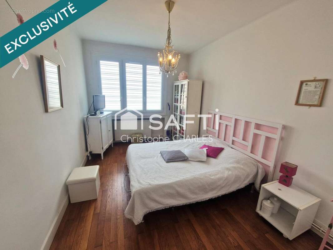 Photo 4 - Appartement à VILLEURBANNE