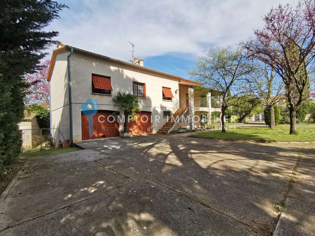 Maison à PRADES-LE-LEZ