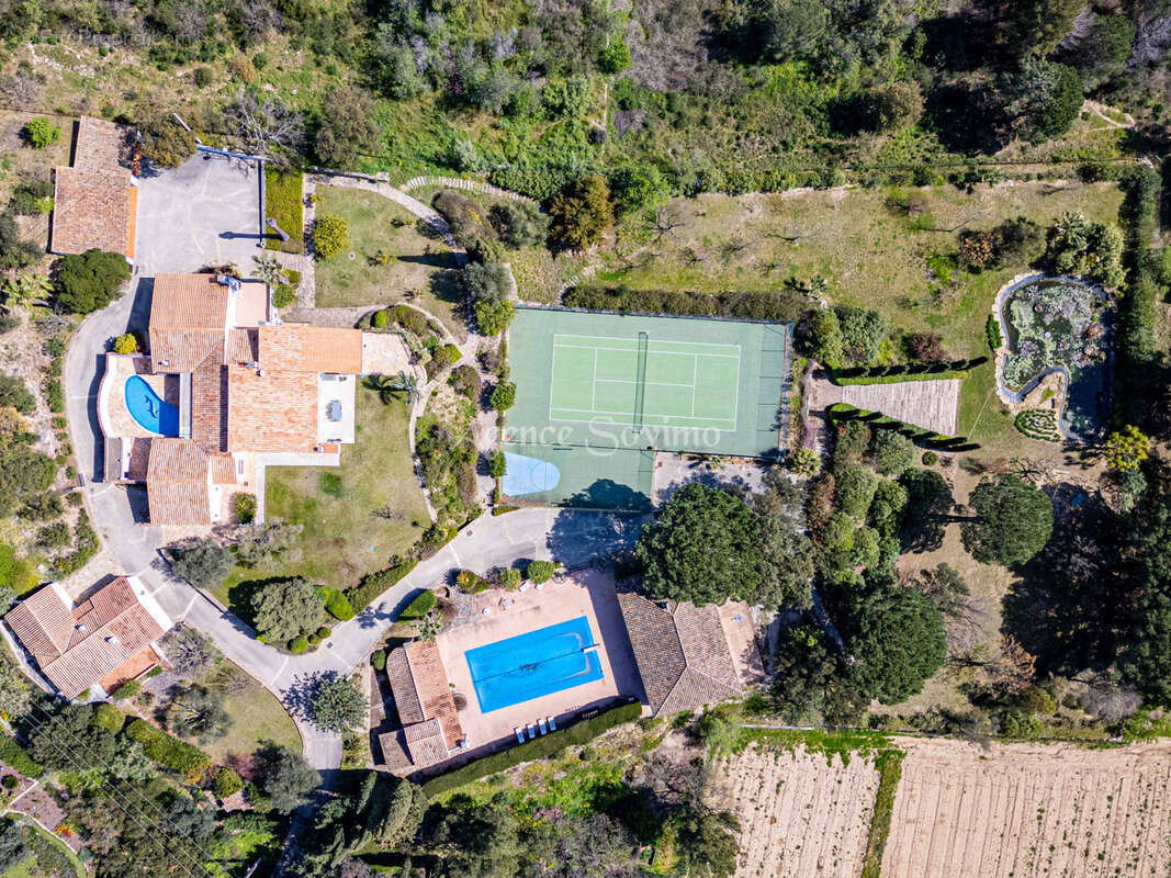 Maison à PLAN-DE-LA-TOUR