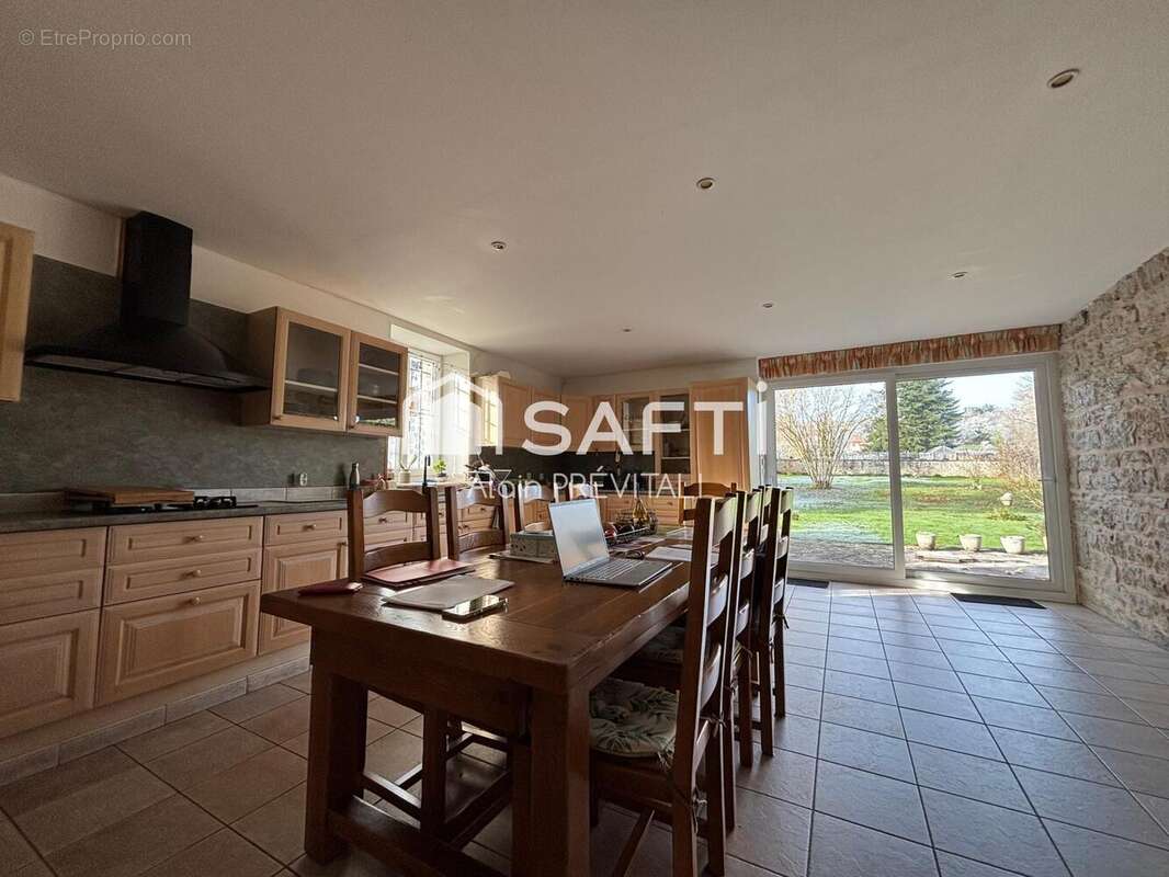 Photo 2 - Maison à CORVEISSIAT