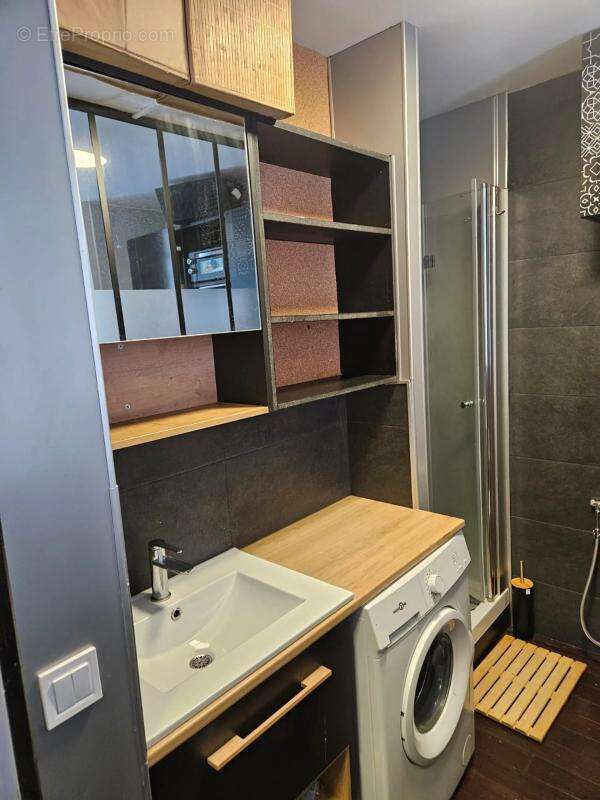 Appartement à VILLENEUVE-LA-GARENNE