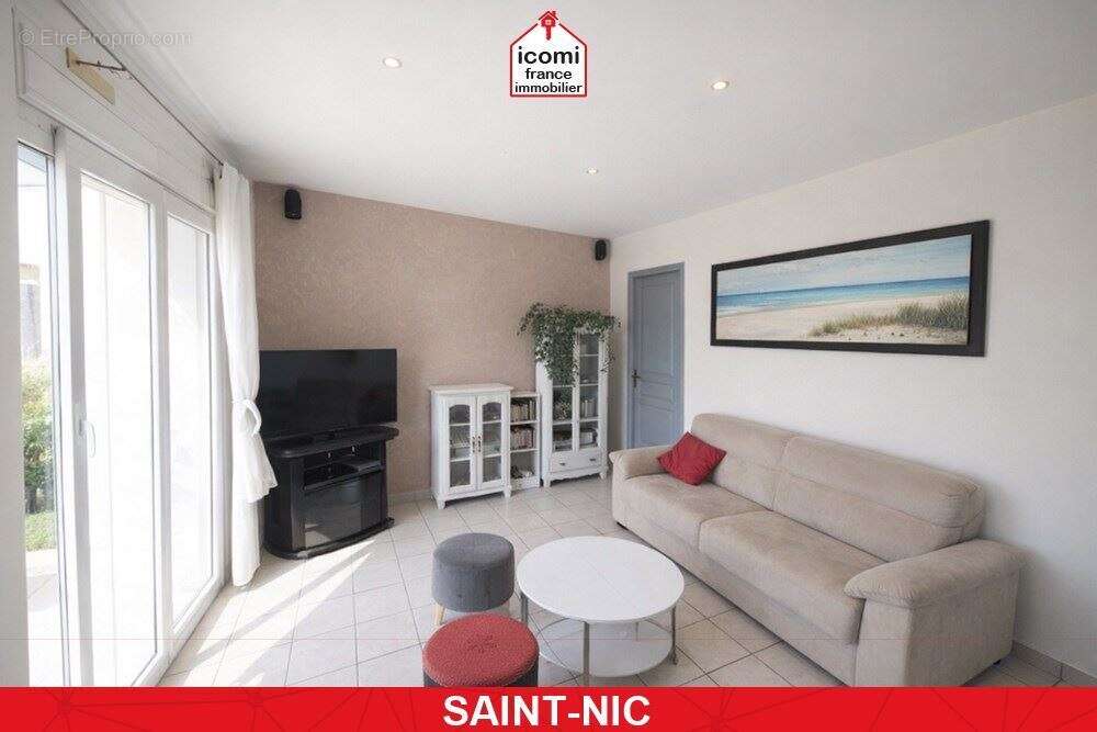 Maison à SAINT-NIC