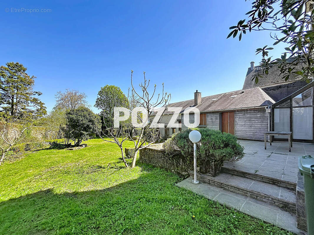 Maison à VILLEDIEU-LES-POELES